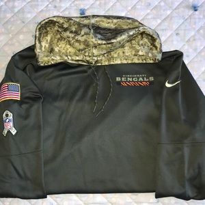 Nike Dry-Fit Cincinnati Bengals sweatshirt!